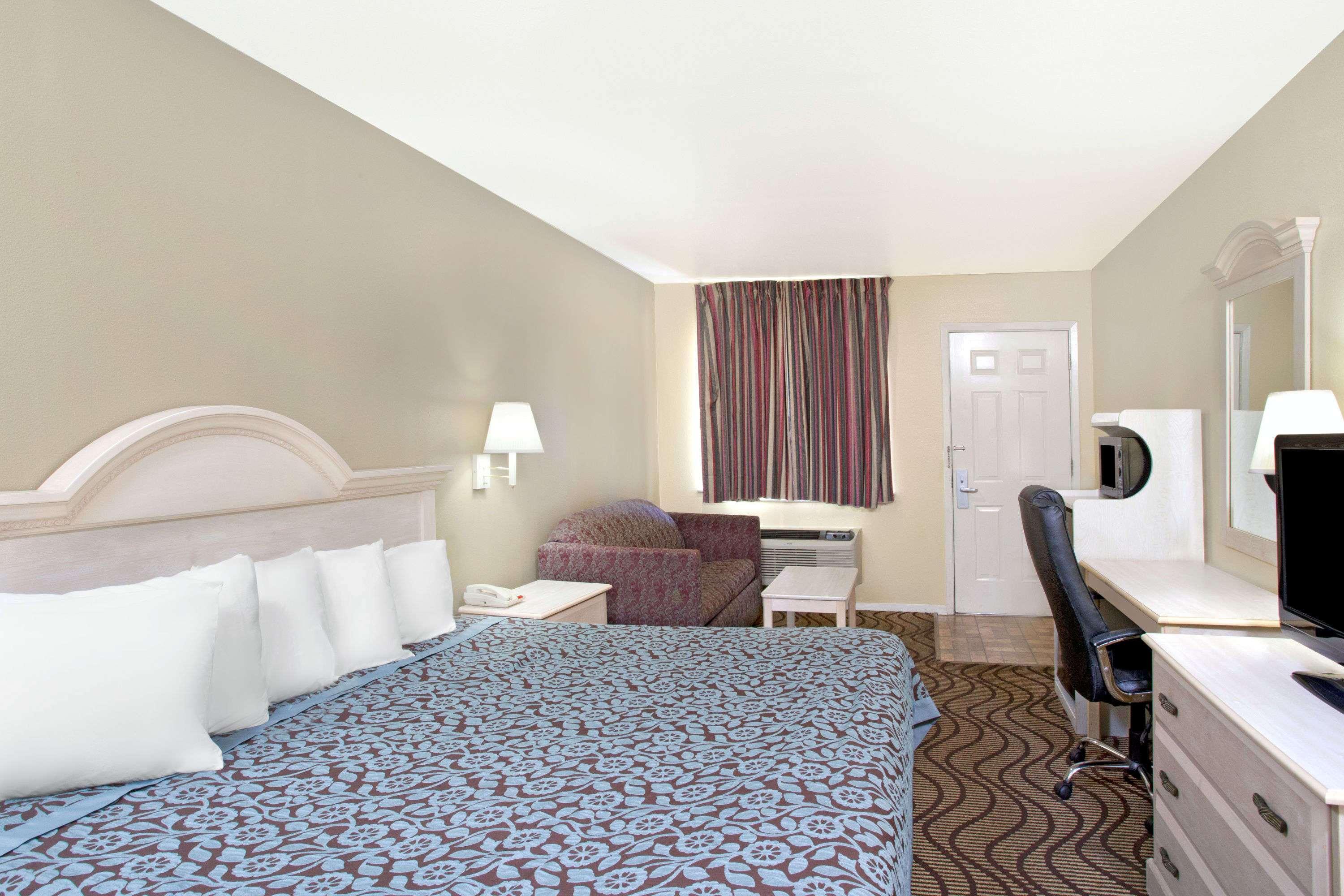 Days Inn by Wyndham Kerrville Eksteriør billede